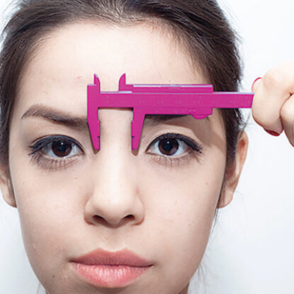Calibrador  para Cejas
